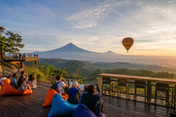 suasana wahana di objek wisata jogja terbaru